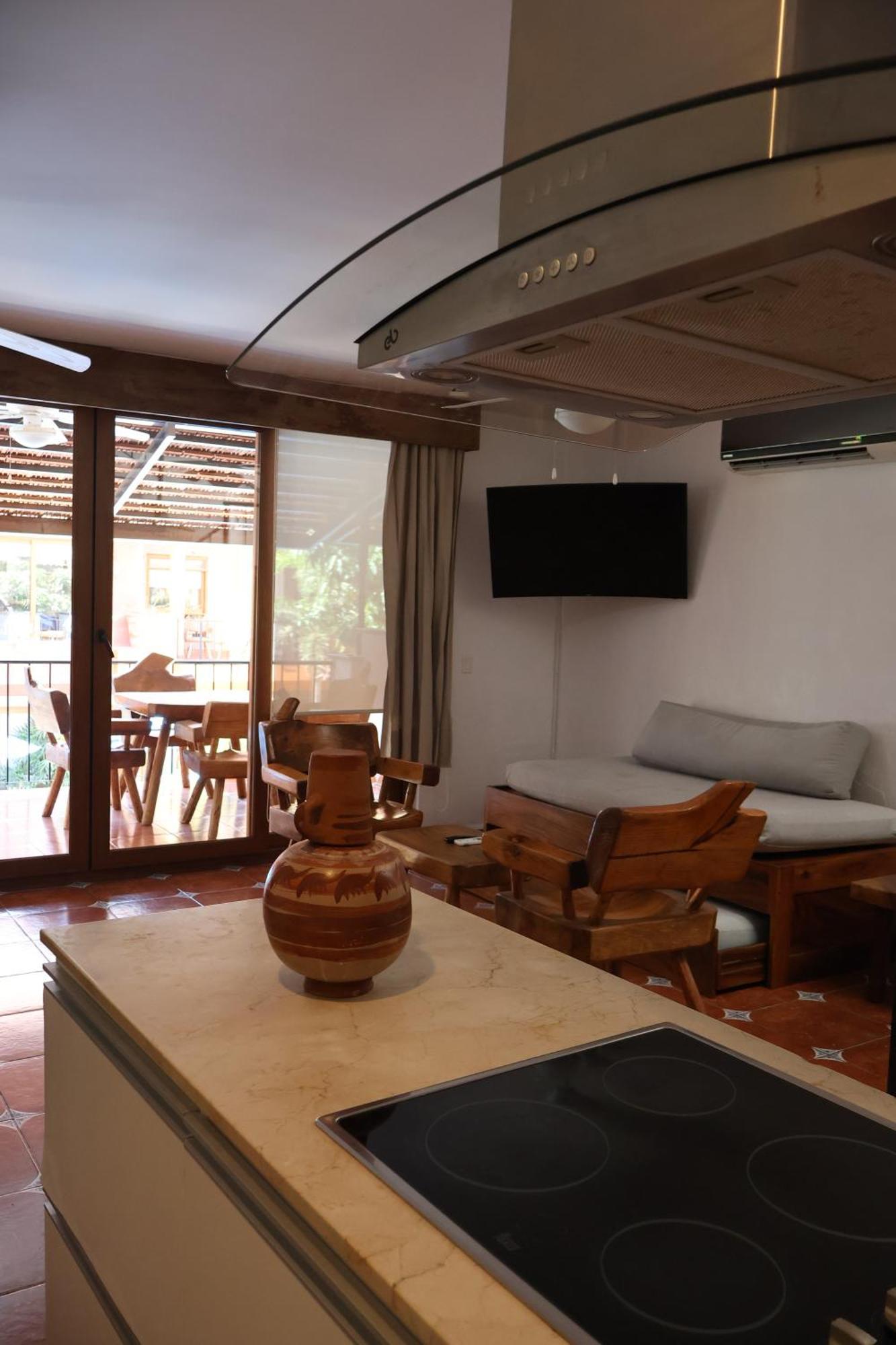 Casa Loteria -Pueblito Sayulita- Colorful, Family And Relax Experience With Private Parking And Pool 호텔 외부 사진